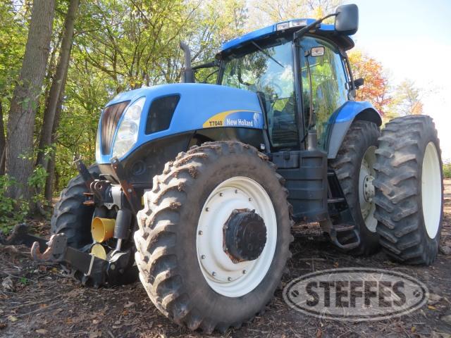2007 New Holland T7040